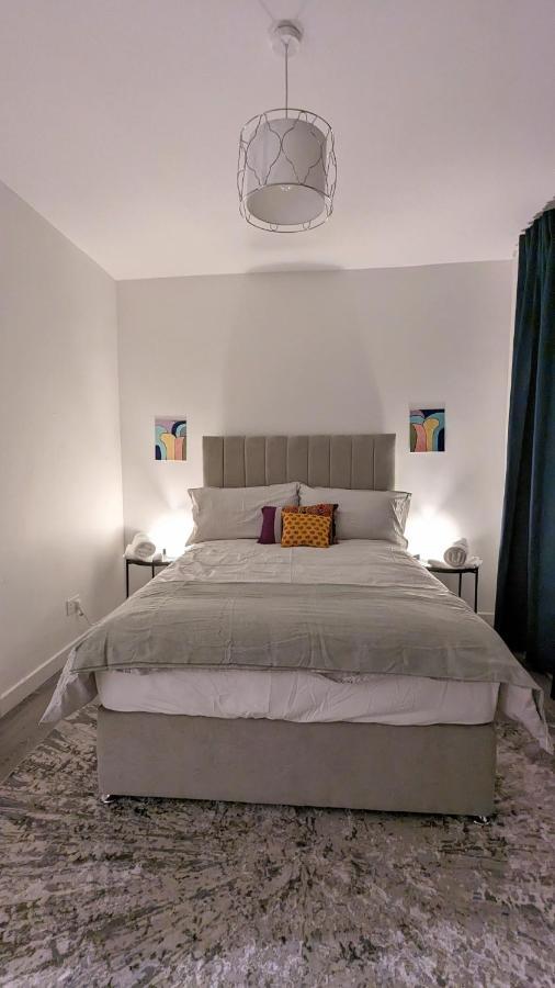 Stylish Family House Close To Heart Of With Free Parking Apartment Belfast