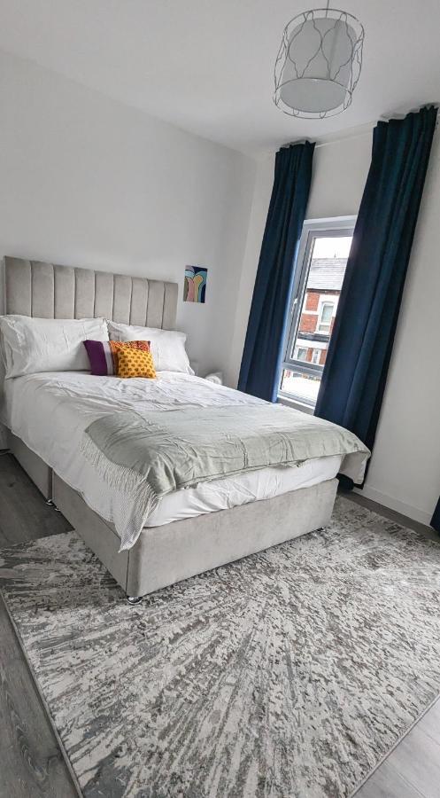 Apartment Stylish Family House Close To Heart Of With Free Parking *